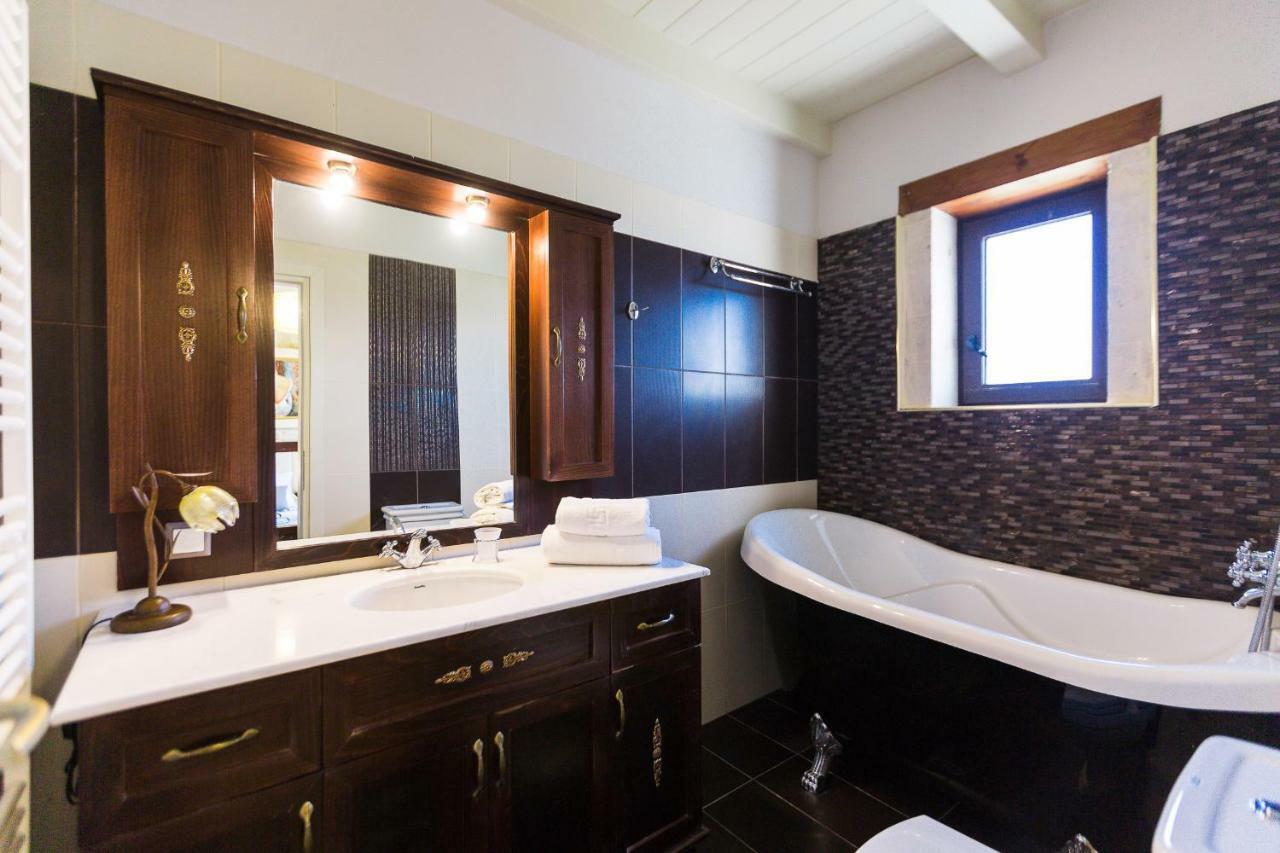 Caramel Villa, With 40M2 Pool & Spa Whirlpool, By Thinkvilla Pánormos Dış mekan fotoğraf