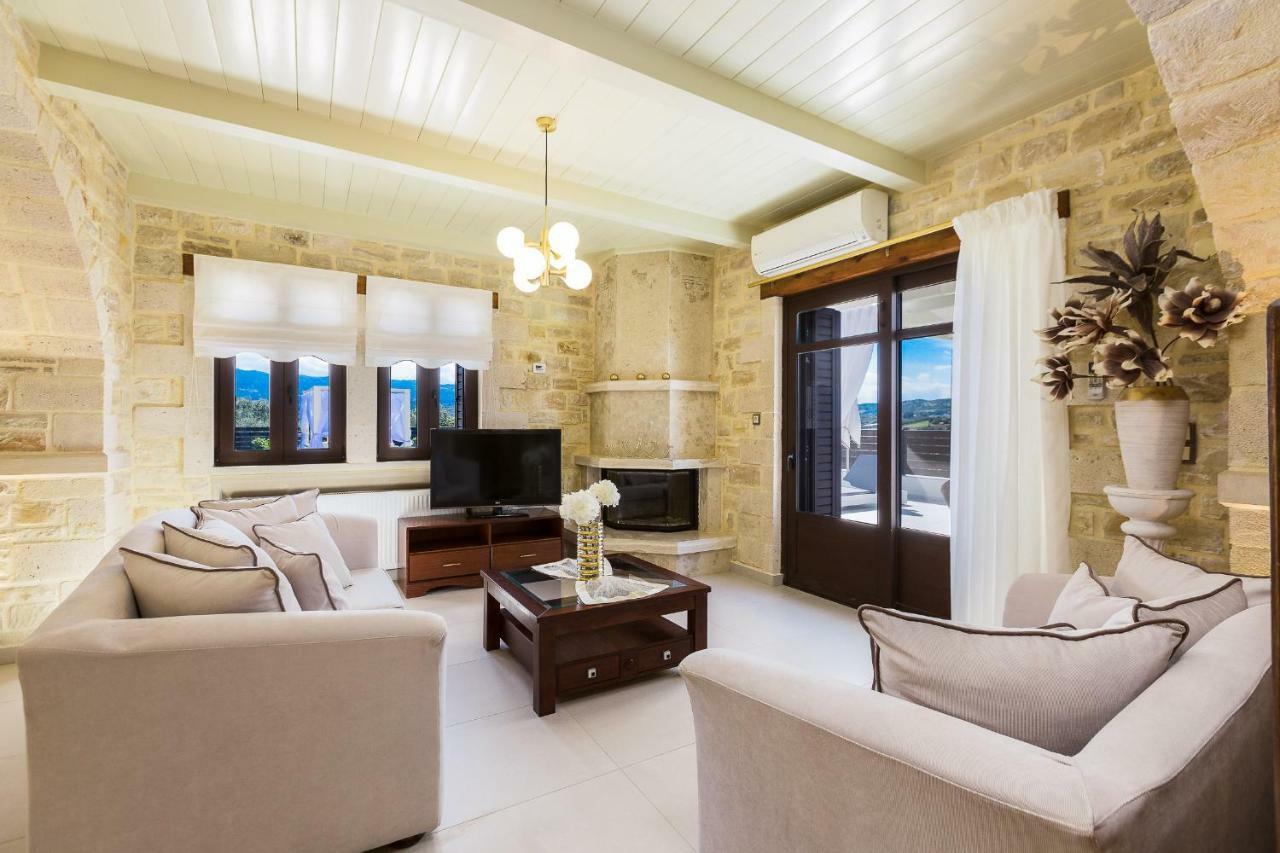Caramel Villa, With 40M2 Pool & Spa Whirlpool, By Thinkvilla Pánormos Dış mekan fotoğraf