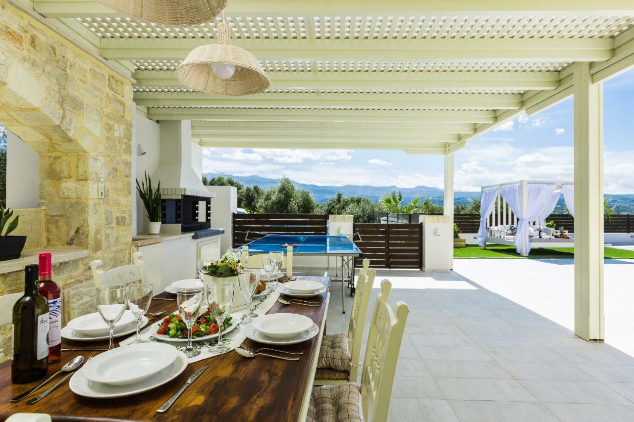 Caramel Villa, With 40M2 Pool & Spa Whirlpool, By Thinkvilla Pánormos Dış mekan fotoğraf